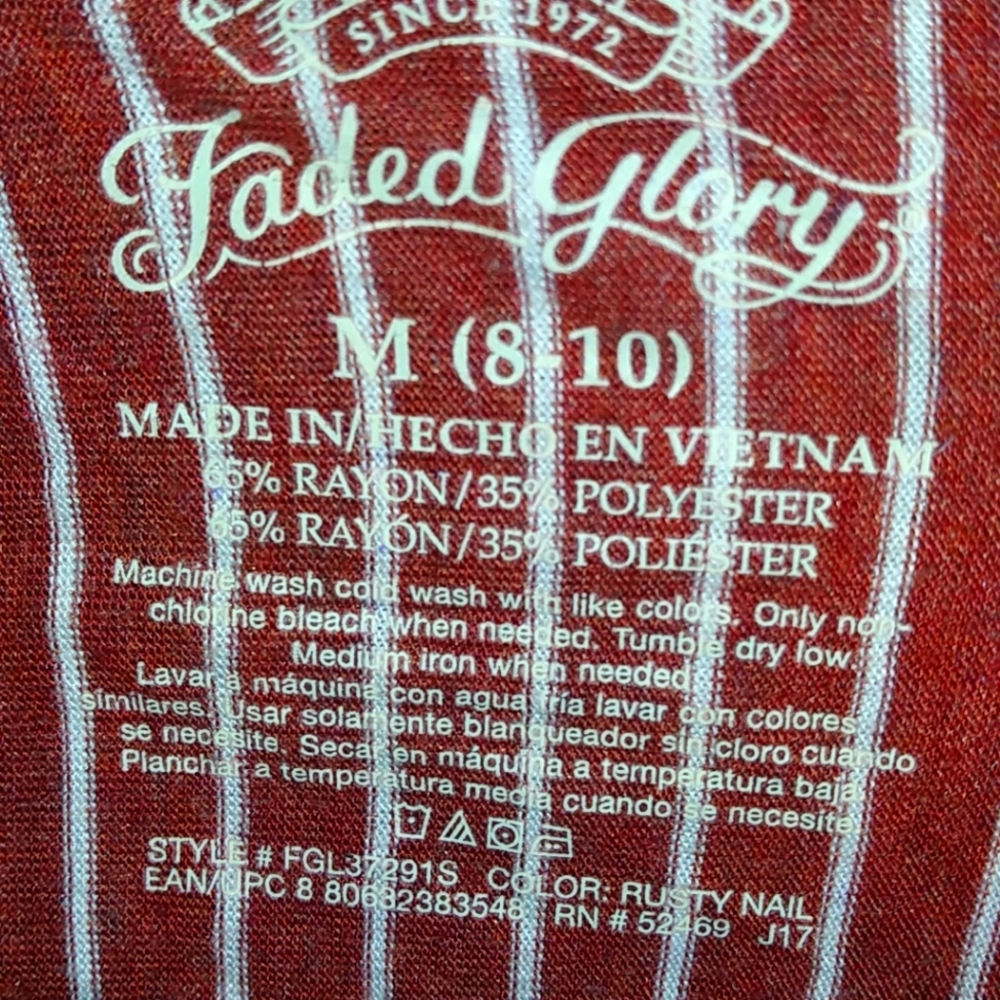 Red top - Picture 2 of 2